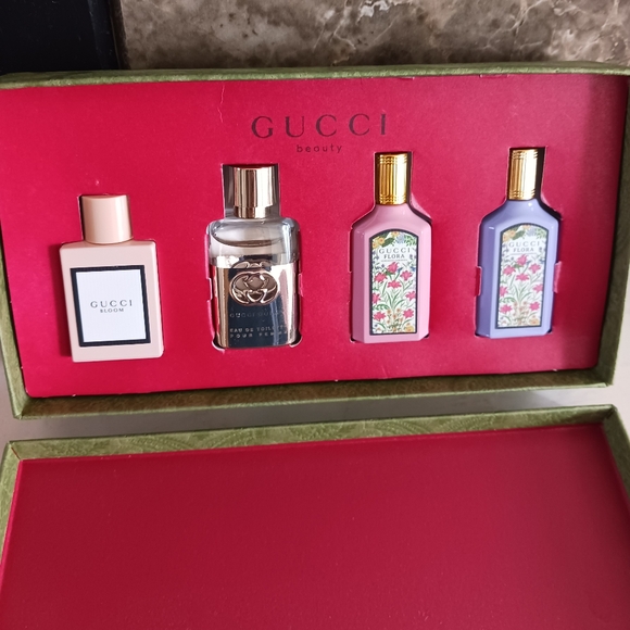 Gucci Mini Discovery 4 Piece Parfume Set - Picture 2 of 5